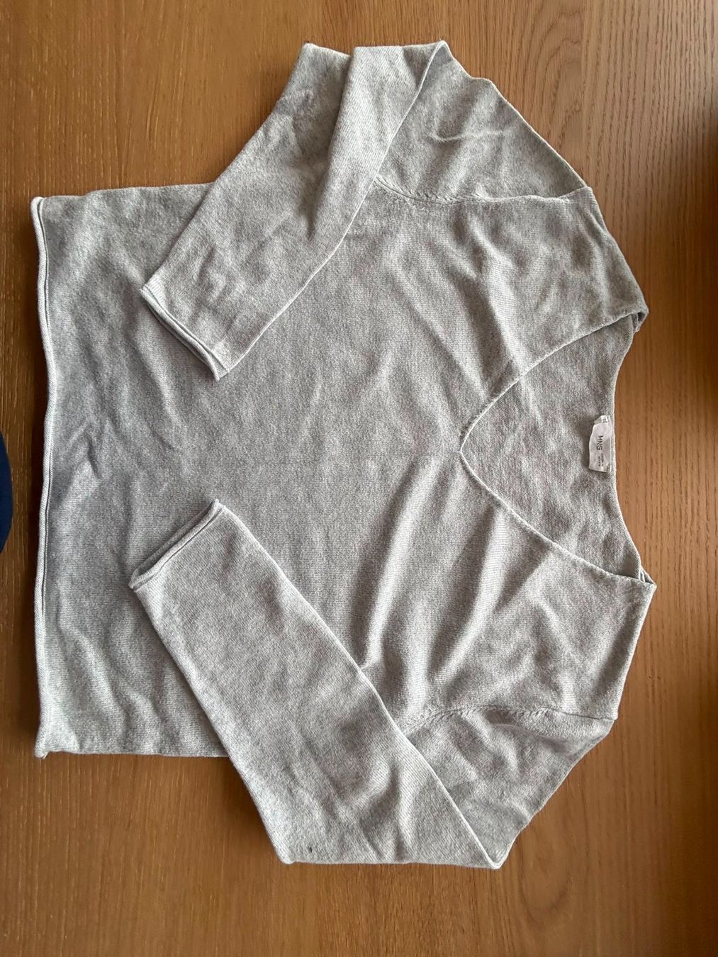 Mango Pullover & Sweatshirts: Mango pullover 146 grau – Gebraucht aus Kilchberg ZH von Yves076