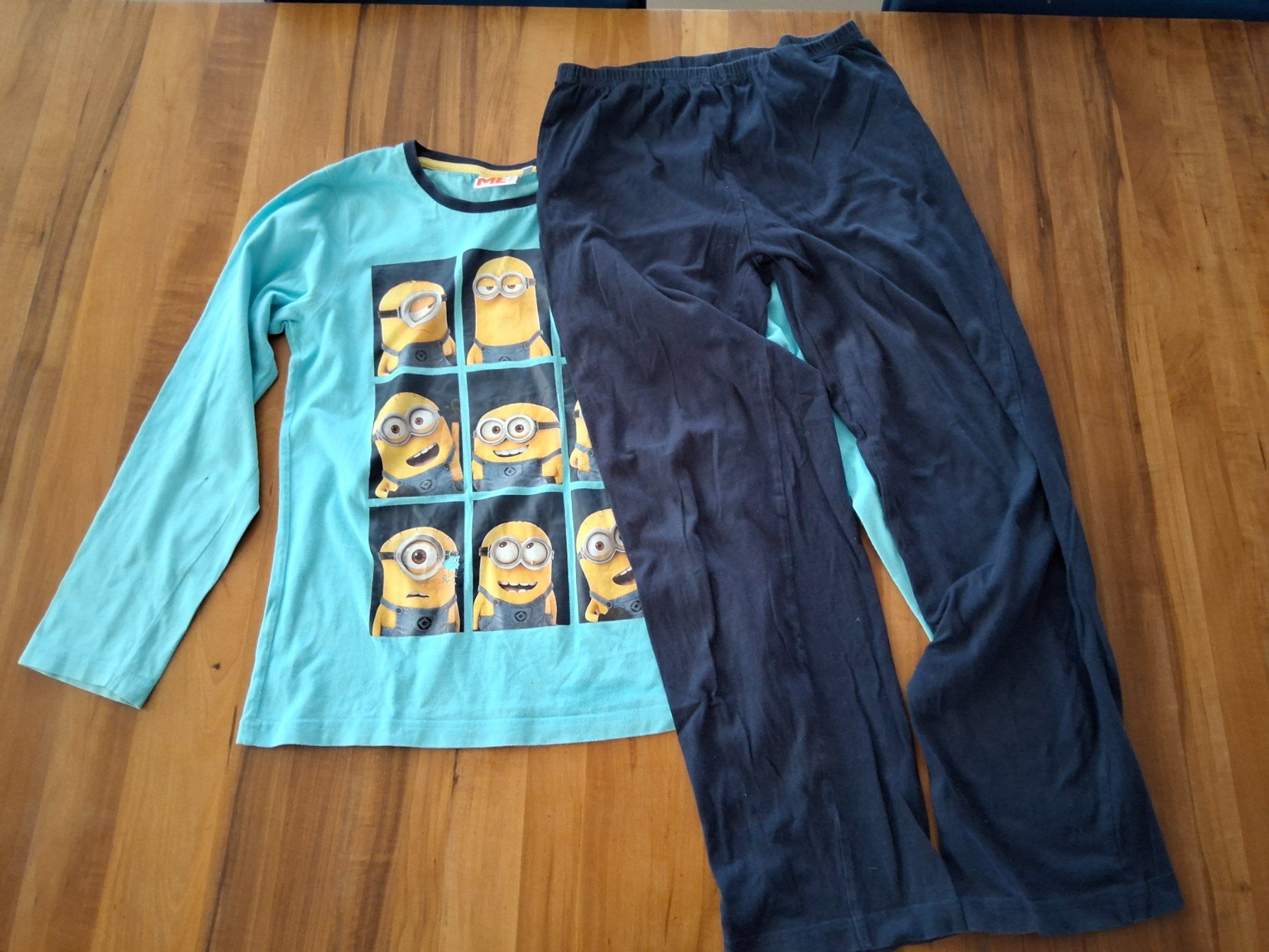 Pigiama & Simili: Pyjama Minions Grösse 146/152 – Usato da Sachseln venduto da Cadfael1