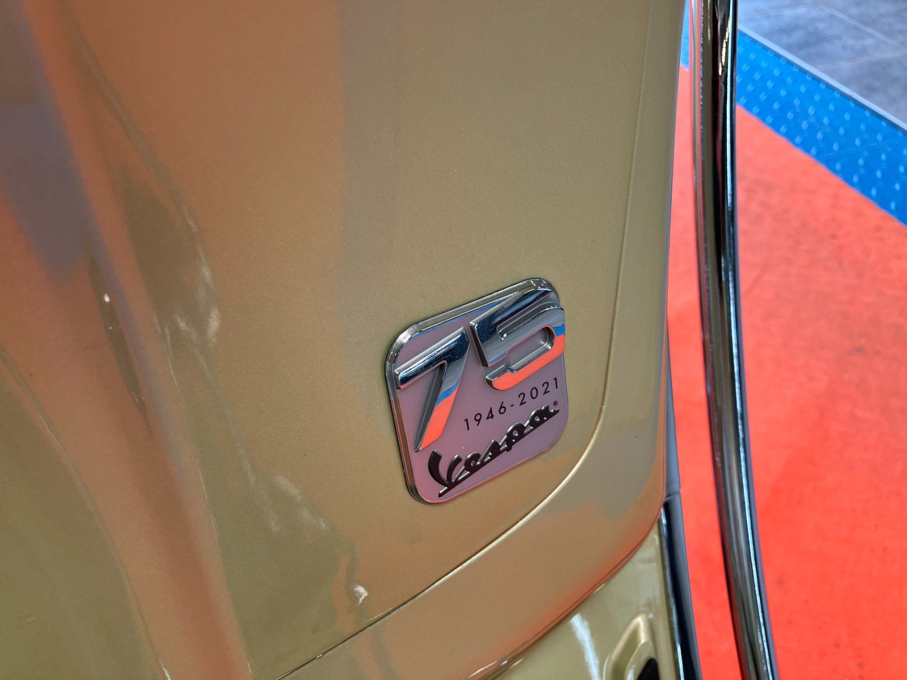 Piaggio Scooter: PIAGGIO Vespa 125 Primavera 75th Anniversary ABS – Nuovo (secondo la descrizione) da Gampelen venduto da Steuer0 6