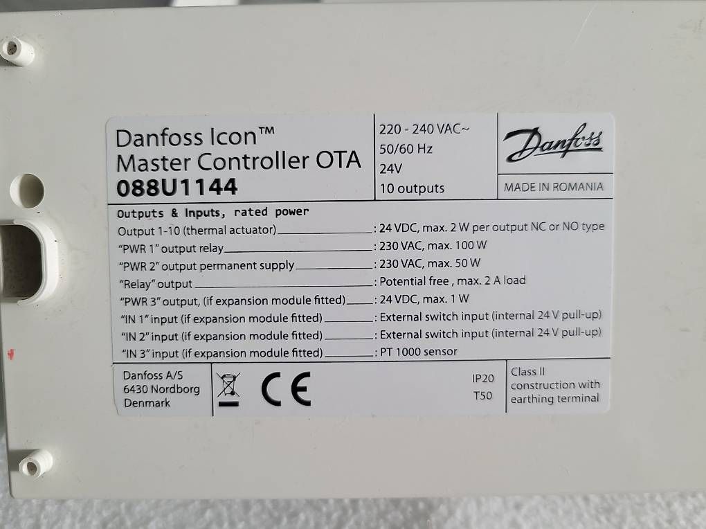 Radiatori: Système de régulation chauffage Danfoss – Usato da Vandoeuvres venduto da Merovingian13 1