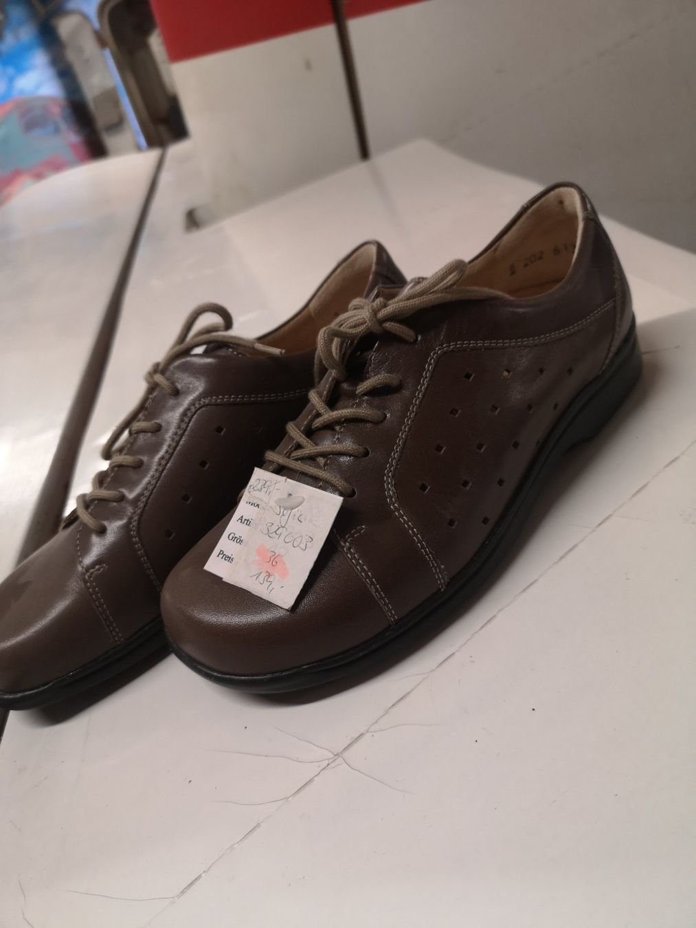 Helvesko Damenschuhe: Helvesko ladysko – Neu und originalverpackt aus Möhlin von Highwaytom