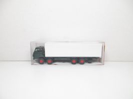 Roskopf H0 602 Saurer 4-Achser Kastenaufbau unbedruckt