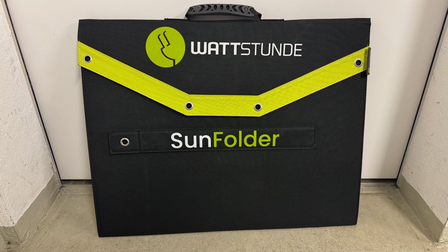 Dispositivi a energia solare: Wattstunde WS140SF Solartasche 140Watt – Usato da Termen venduto da speedy0404