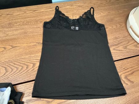 Damen Spaghettiträger Top schwarz mit Spitze neu Gr.38