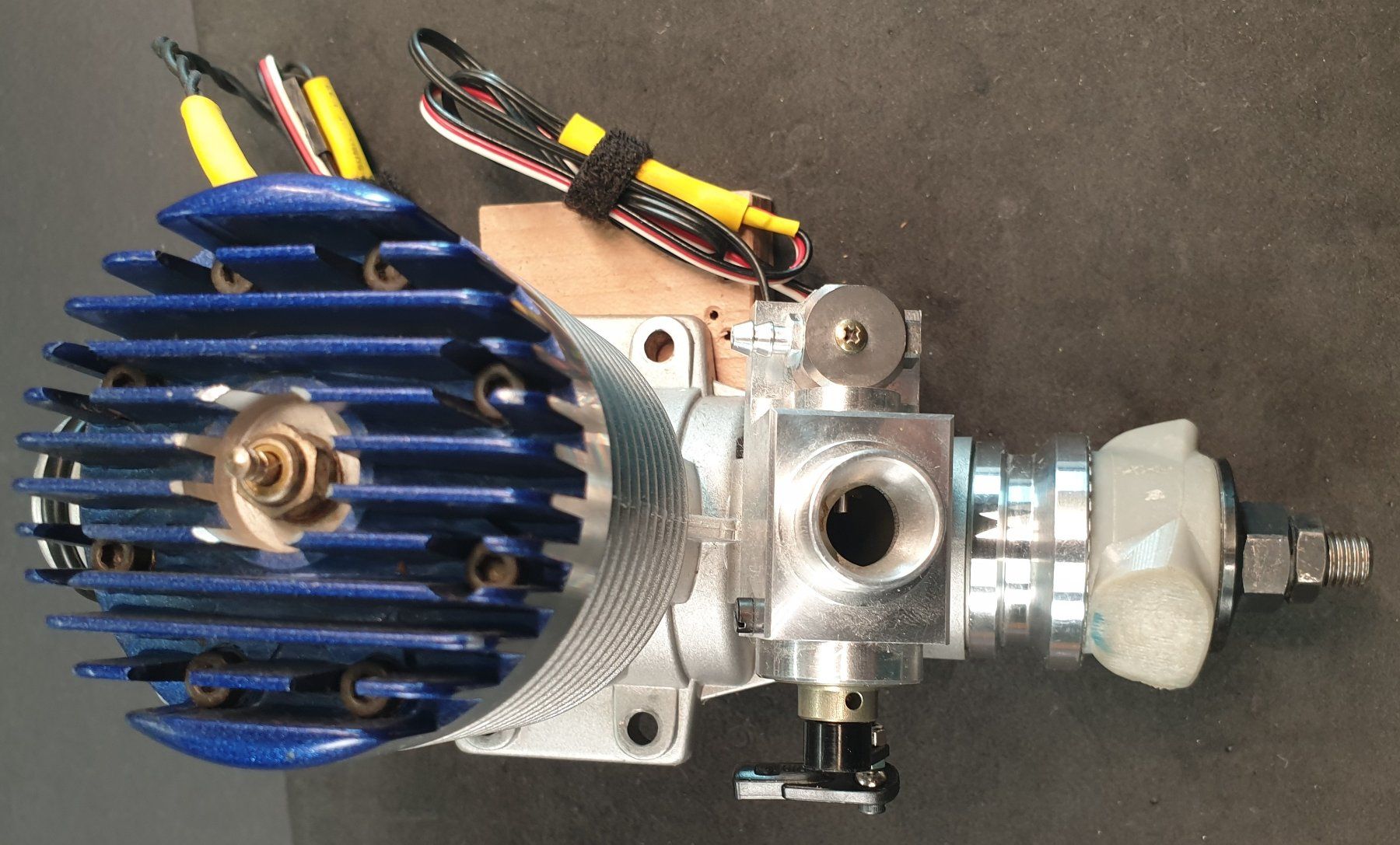 Motori: OS max 140RX FI mit elektronischer Einspritzung – Usato da Ohmstal venduto da p-51d 1