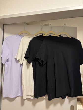Lululemon Set 4 Stück verschiedene Farben guter Zustand