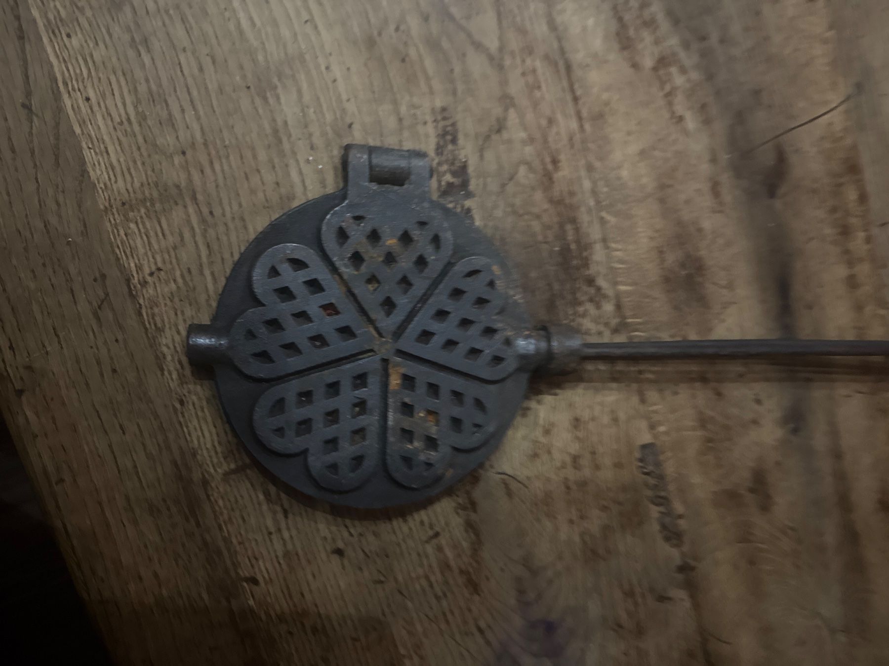 Teglie da forno: Gaufrier fonte 16cm waffeleisen – Usato da Lajoux JU venduto da Briard0 5