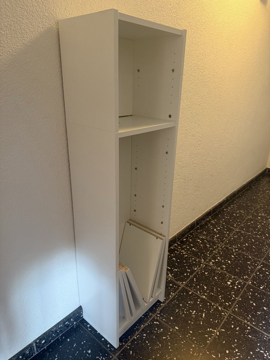Regale: Billy IKEA Regal mit Aufsatz – Gebraucht aus Zürich von k-d
