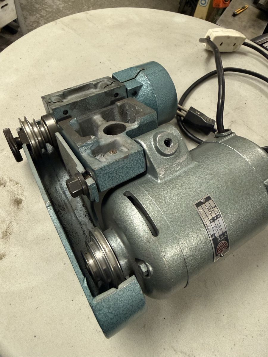 Emco Drehen & Fräsen: Schleifsupport EMCO – Gebraucht aus Sirnach von S54Power 2