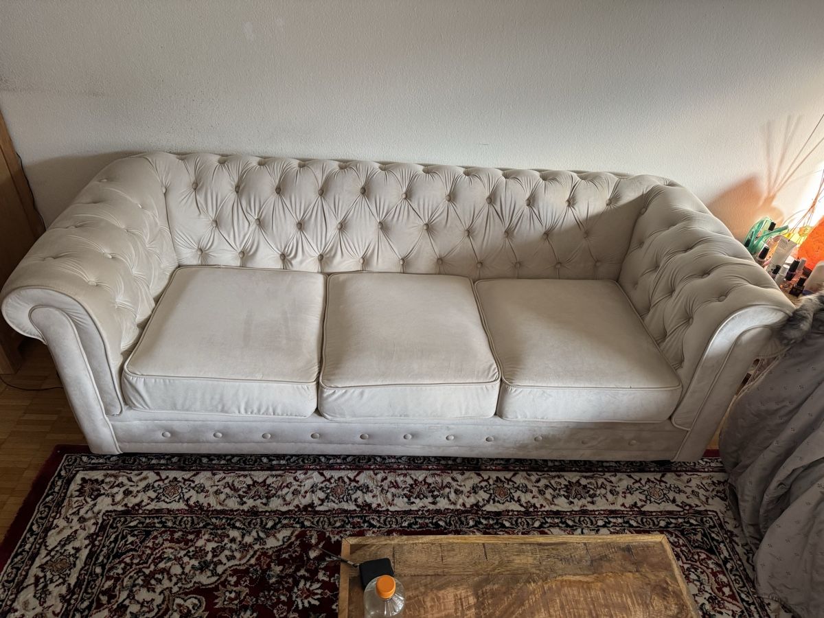 Sofas: Chesterfield Sofa style – Gebraucht aus Dielsdorf von Kompressorhund 2