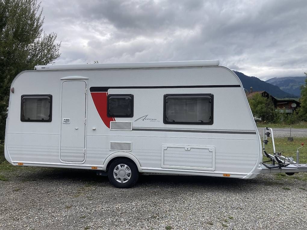Rimorchi: Bürstner Averso 490 TL, Modell 2018 – Usato da Kerns venduto da Phil.zi