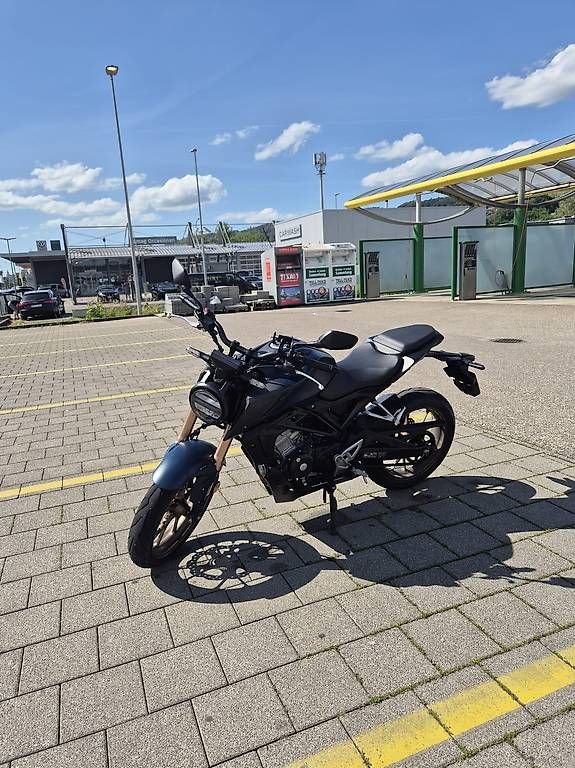 Strada: Motorrad Honda CBF 125 – Usato da Berg TG venduto da Schnueffeli78 1