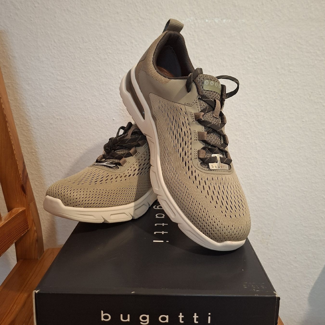 Bugatti Scarpe da uomo: Bugatti Sneaker Nubola – Nuovo e nell'imballaggio originale da Glattfelden venduto da Roman2504