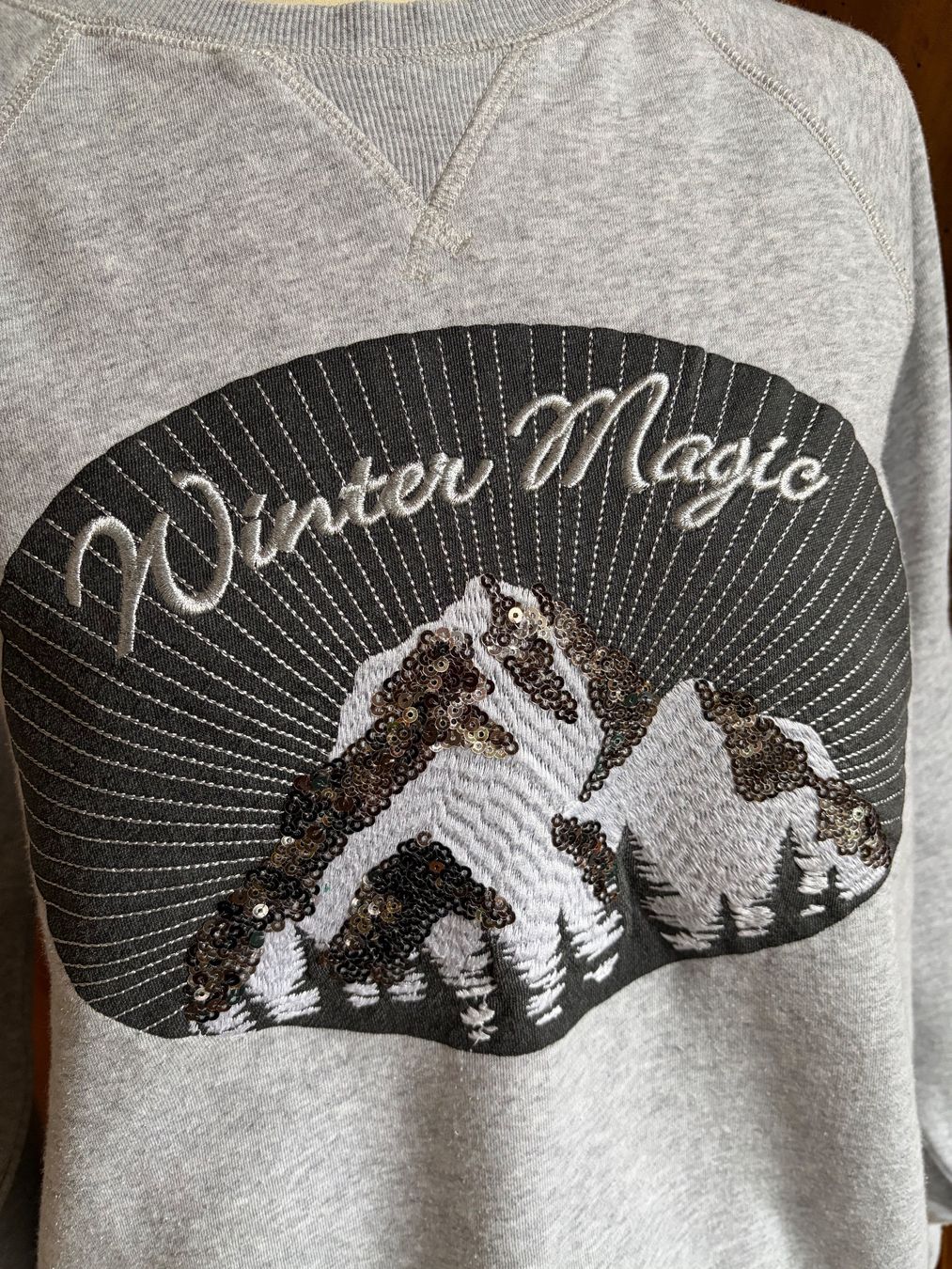 Maglioni & Felpe: RETRO SWEATSHIRT WINTER MAGIC Größe M 100 % Baumwolle – Usato da Interlaken venduto da Bona55 5
