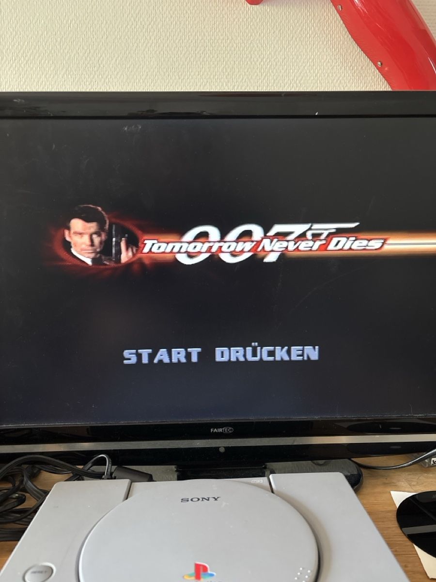 Sony Jeux: Playstation 2 Spiele James Bond – D'occasion à Zürich par hiddentreasures_zh 2