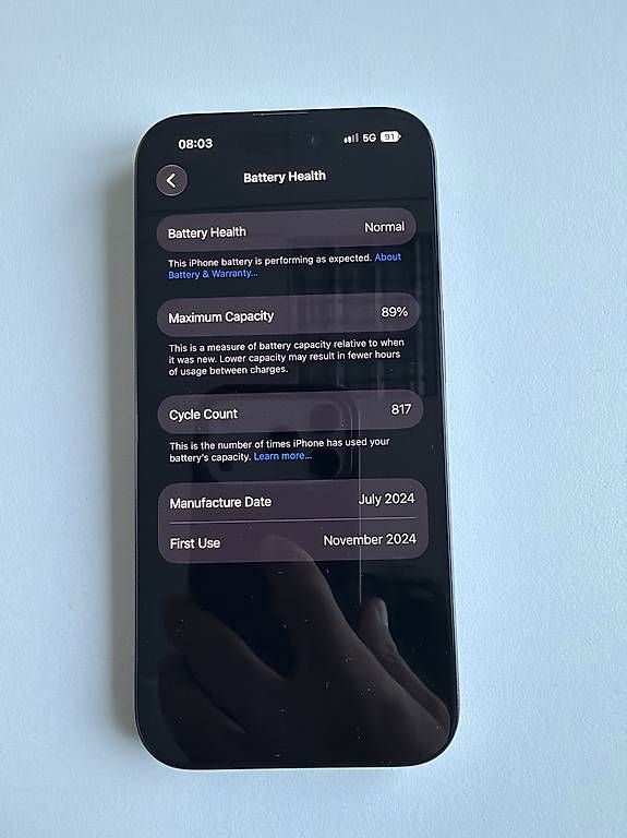 Portables: iPhone 15 Pro  256 GB – D'occasion à Wittenbach par 93darian 1
