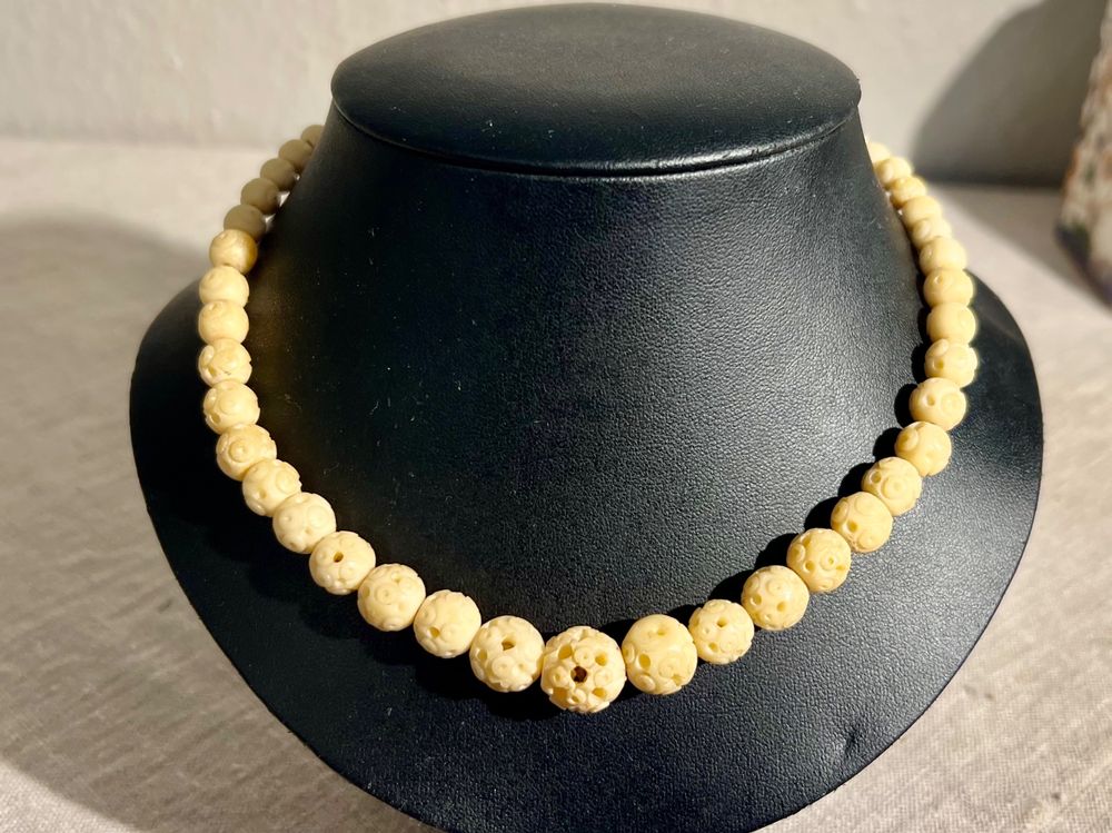 Collier Filigrane Argent Ajouré Avec Briolettes - Années 1930 - Longueur ~63 Cm - Superbe état