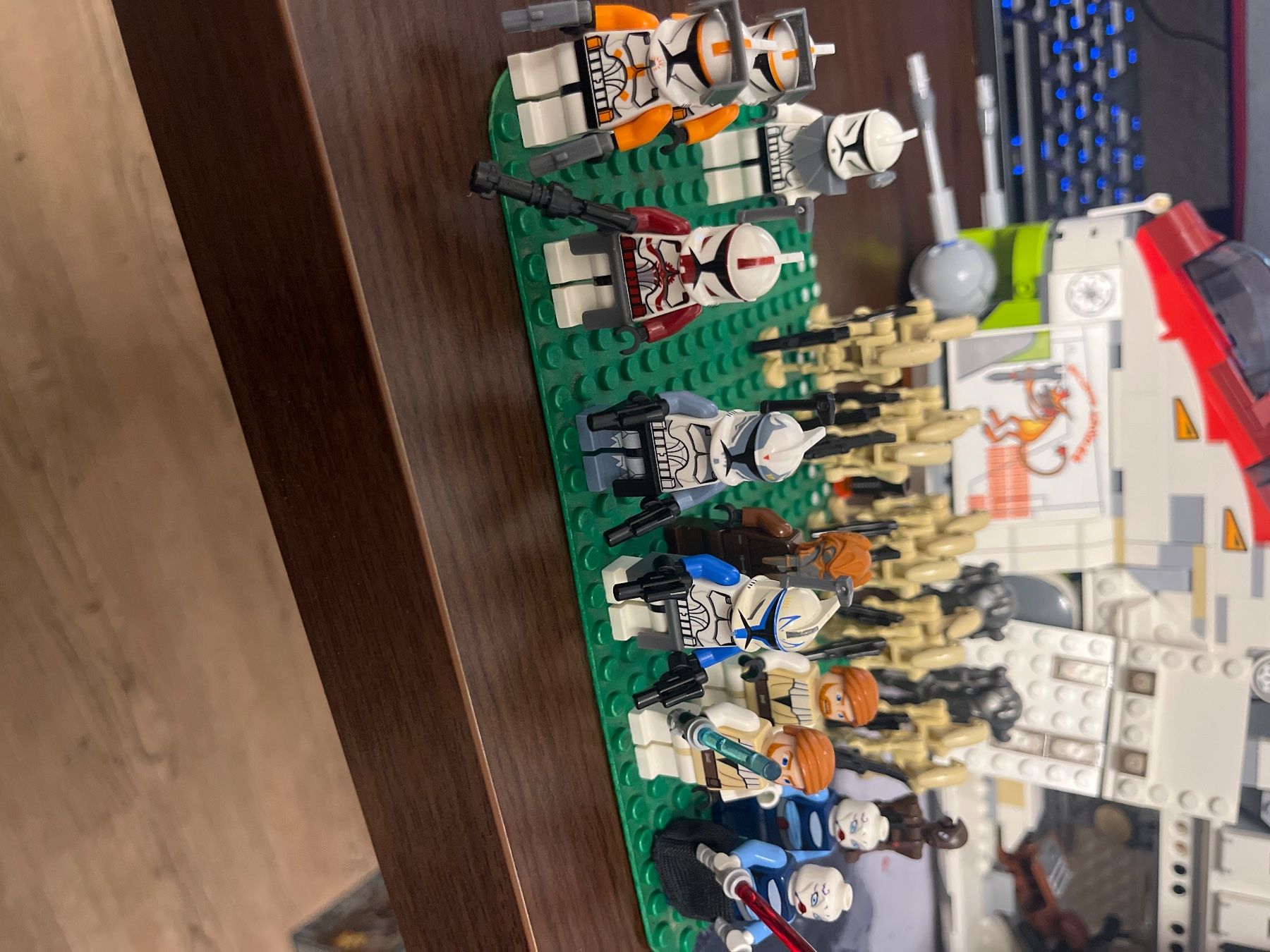 Lego Giocattoli: 2x LEGO STAR WARS 7676 + Commander Wolf, Fox & Rex!! – Usato da Geuensee venduto da kay_rj67 5