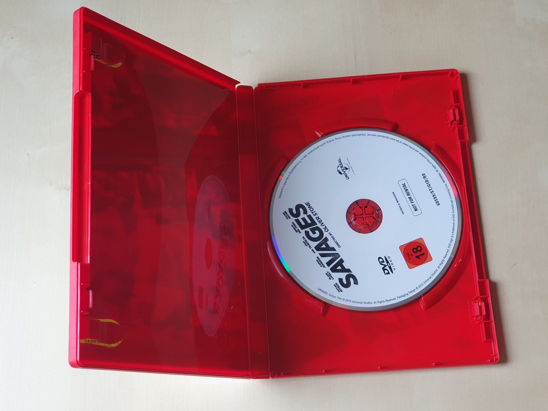 Tous les DVDs: Savages – D'occasion à Stansstad par collectorsshop 2