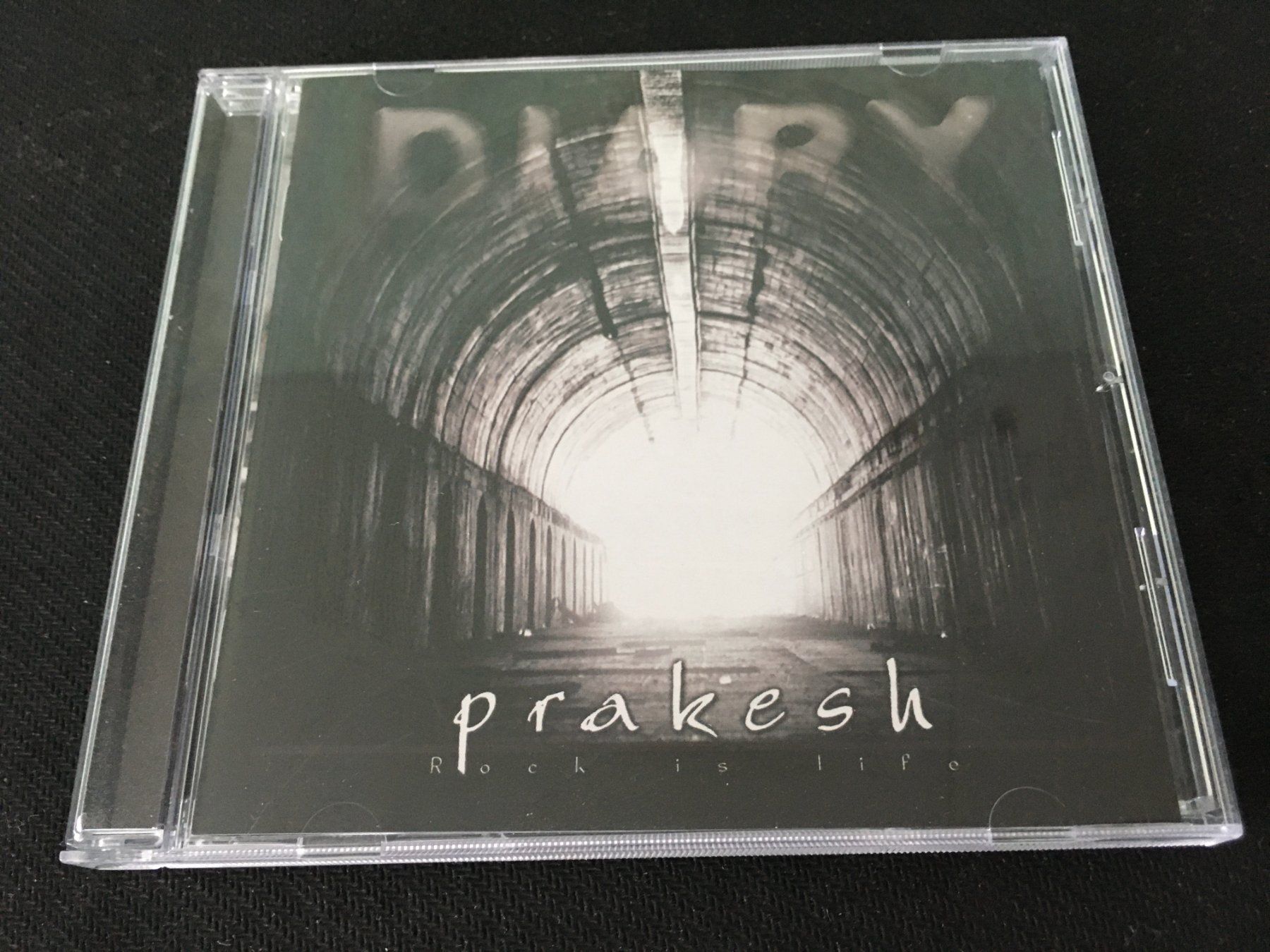 CDs: Diary - Prakesh -CD- – D'occasion à St.Gallen par MedienJoe