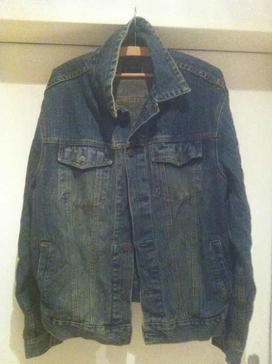 Vestes: Jeansjacke Gr L Jeans Jacke L – D'occasion à Schleitheim par Pi3.14