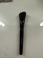 Douglas Blush Pinsel