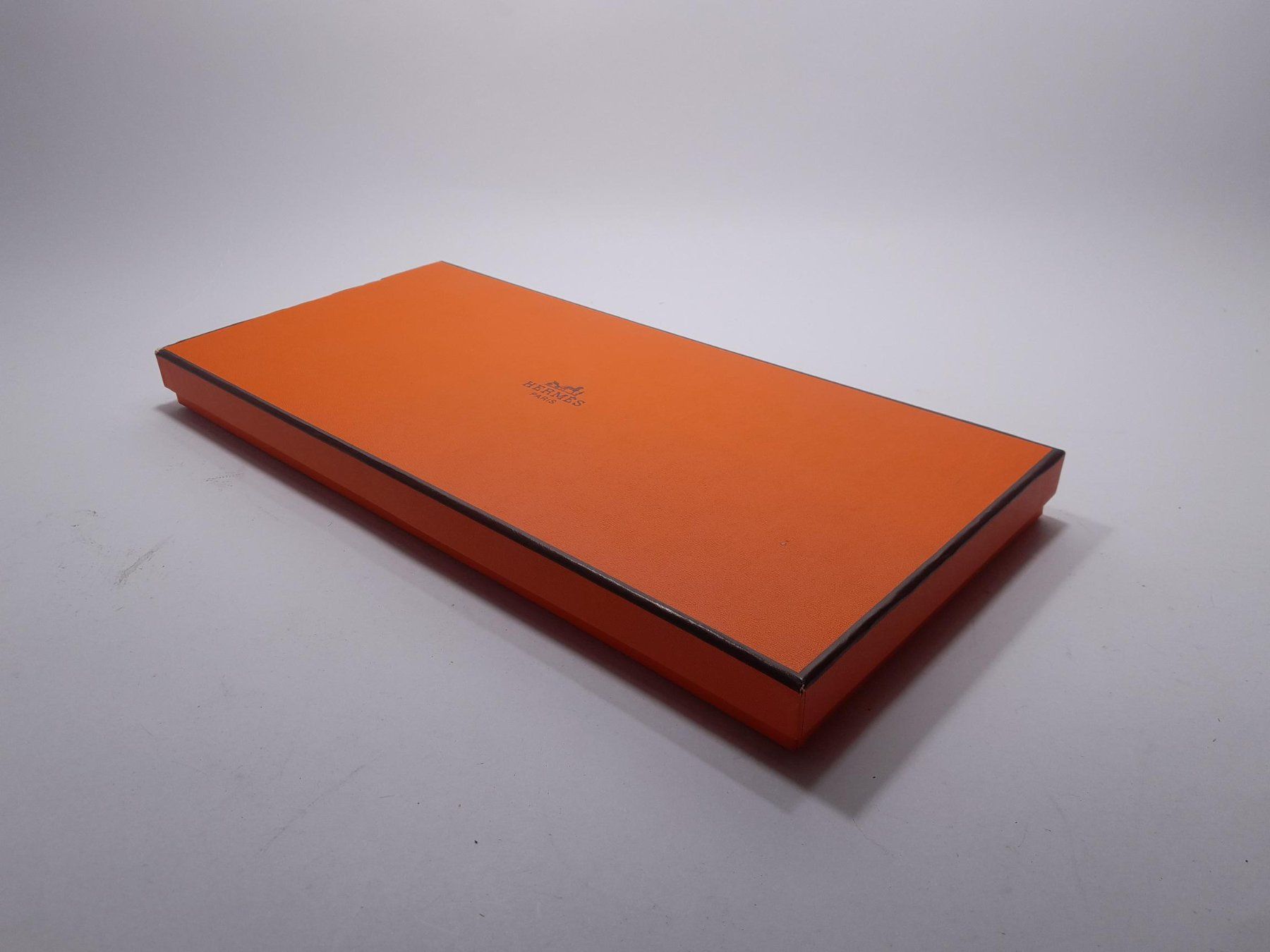 Hermès Altro in Decorazioni & Accessori: Hermès Kartonbox ab 1.-- – Usato da Männedorf venduto da Bel-view 2
