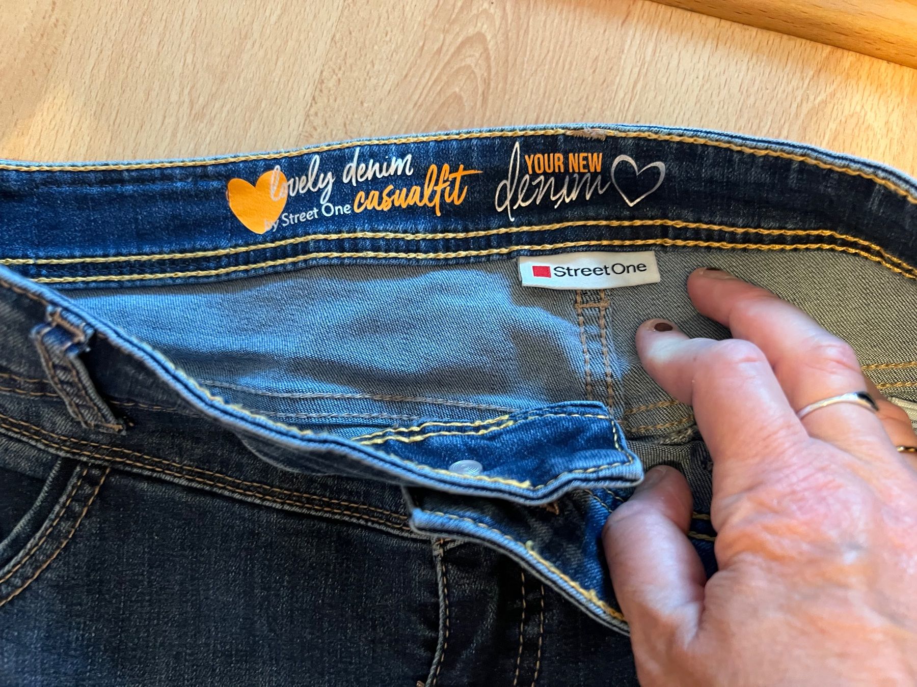 Jeans: Jeanshose Street One – Gebraucht aus Zürich von Claudia2206 2