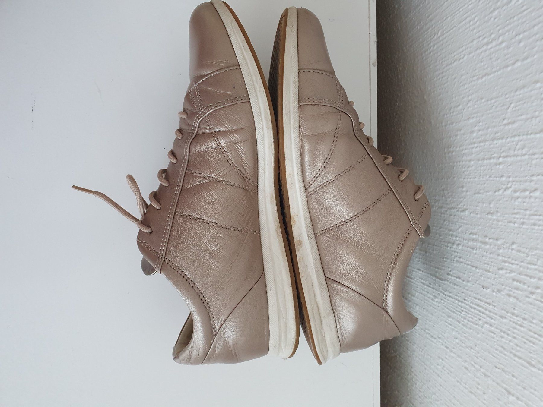 Geox Scarpe da donna: Baskets Geox Deynna or rose, pointure 38 – Usato da Prilly venduto da RoDyRe 2
