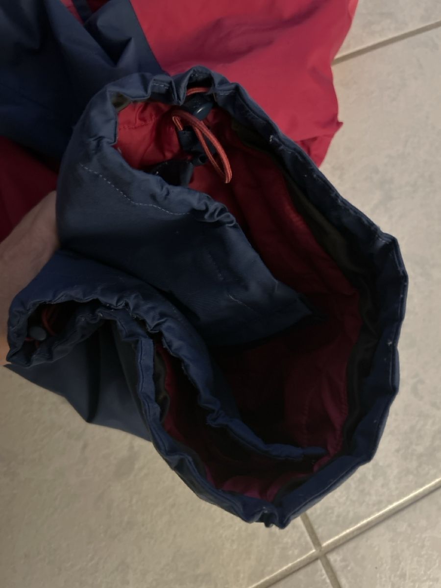 Jack Wolfskin Giacche & Cappotti: Jack Wolfskin Winterjacke Gr 140 – Usato da Lostorf venduto da Venice16 4