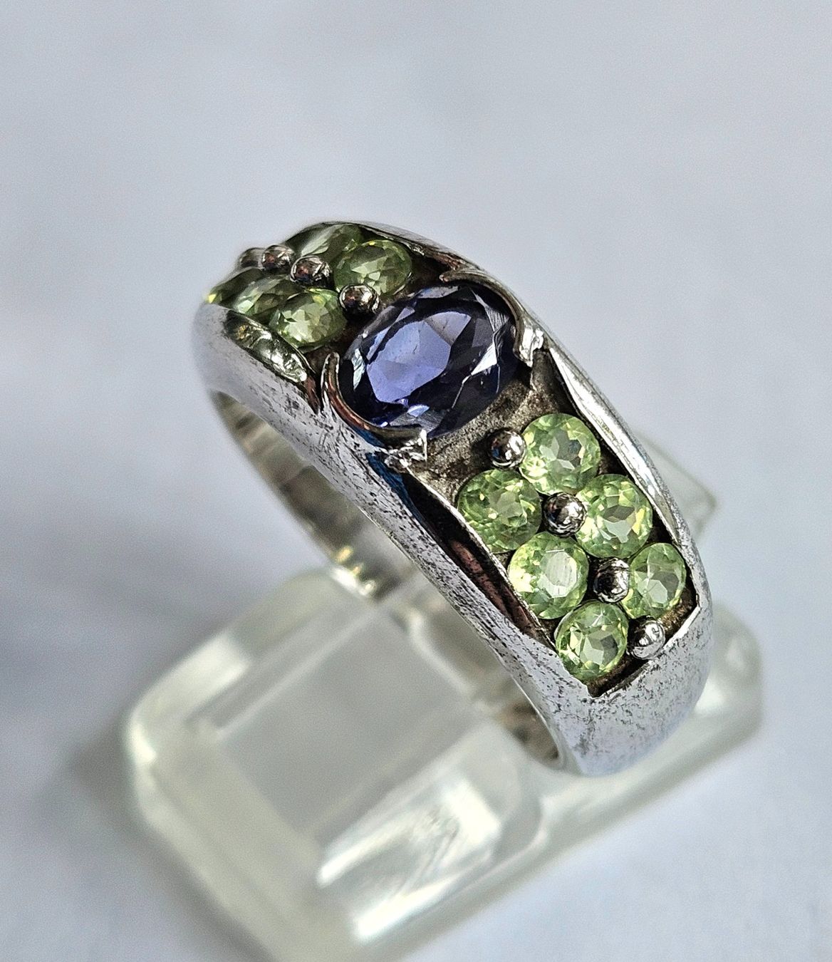 Anelli: Ring Silber mit Iolith und Peridot Grösse 55 – Nuovo (secondo la descrizione) da Zürich venduto da adriben 1