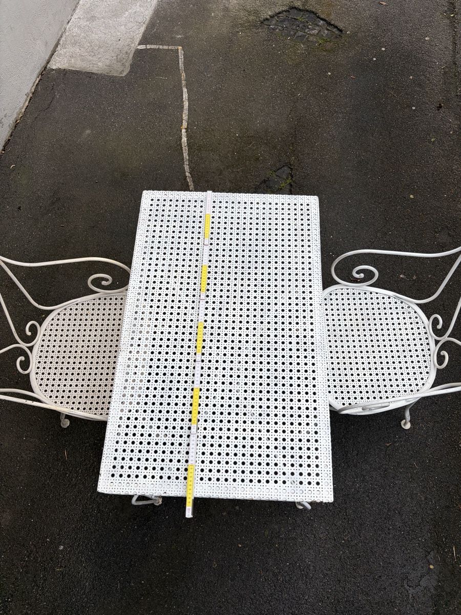 Set di tavolo e panche: Gartentisch mit zwei Stühlen, Weiss – Usato da Bern venduto da 4420 4