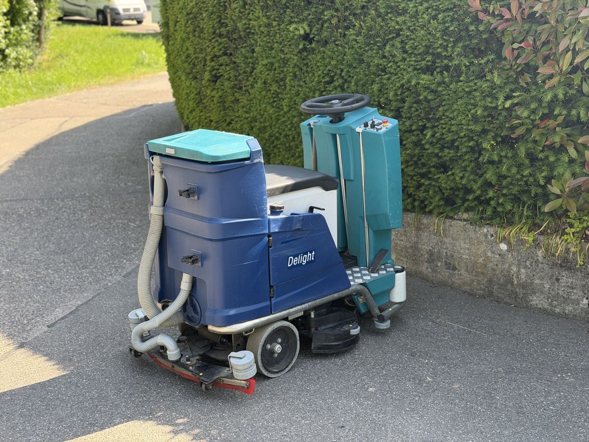 Wetrok Tutte le macchine: Wetrok Delight Scheuersaugmaschinen – Usato da Zullwil venduto da Autocentersalii 7