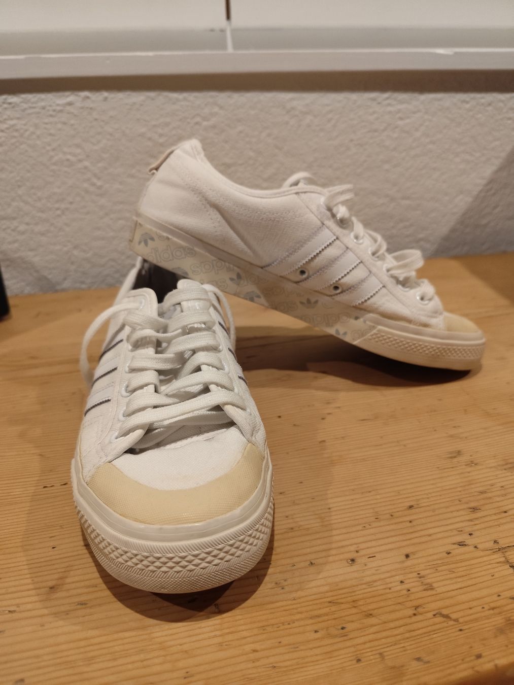 Adidas Scarpe da uomo: Adidas Schuhe Nizza Gr. 46 – Usato da Stettlen venduto da gpa18 1