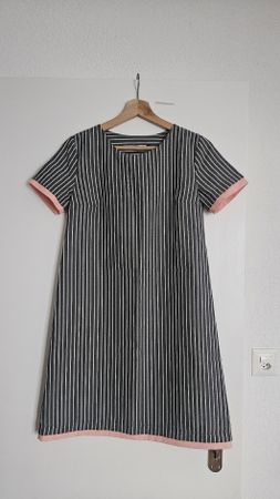 Summer dress, size S.