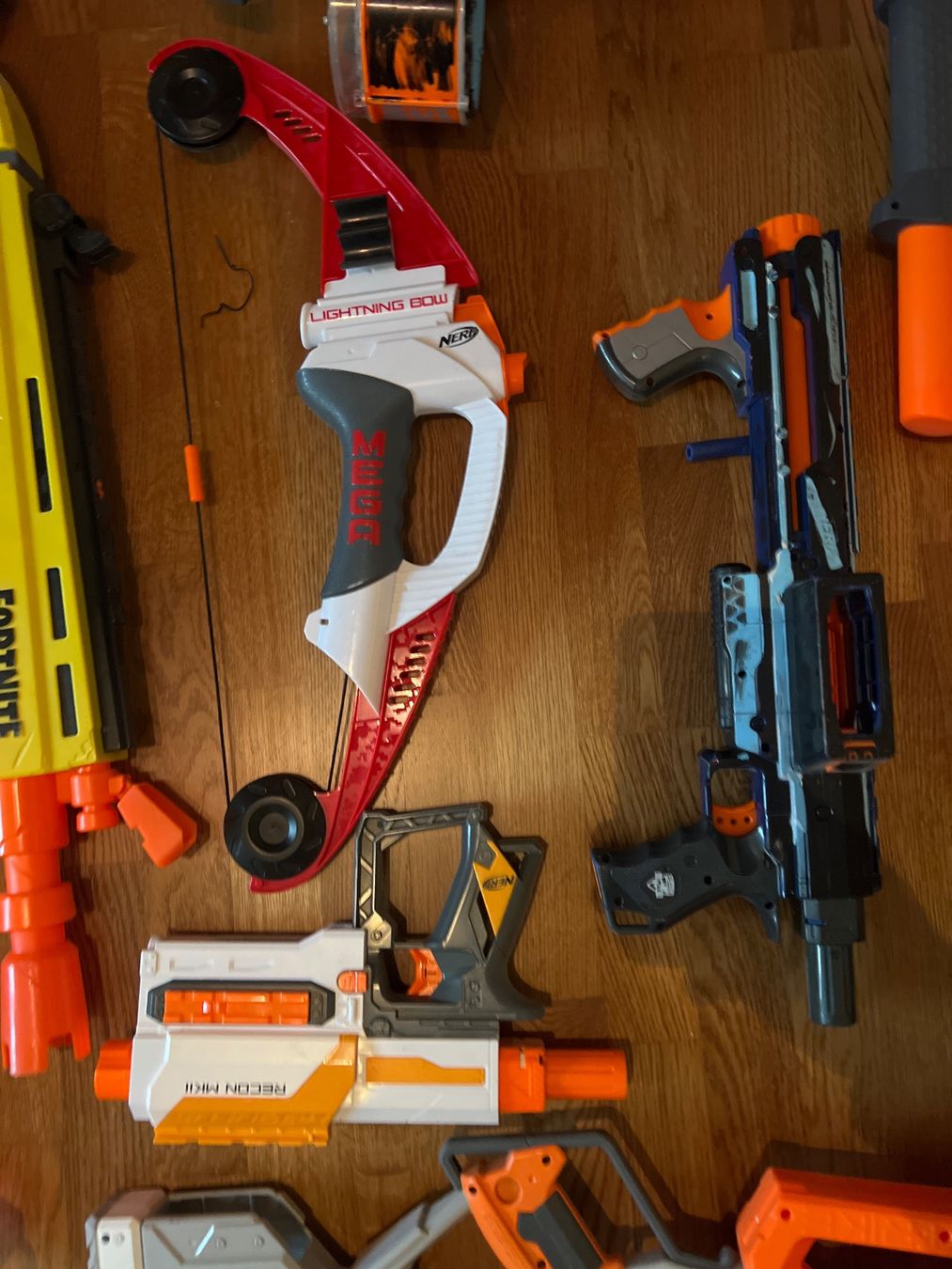 Nerf Giocattoli: Nerf Sammlung 10 Waffen! – Usato da Egg b. Zürich venduto da SwissTradingAgency 5