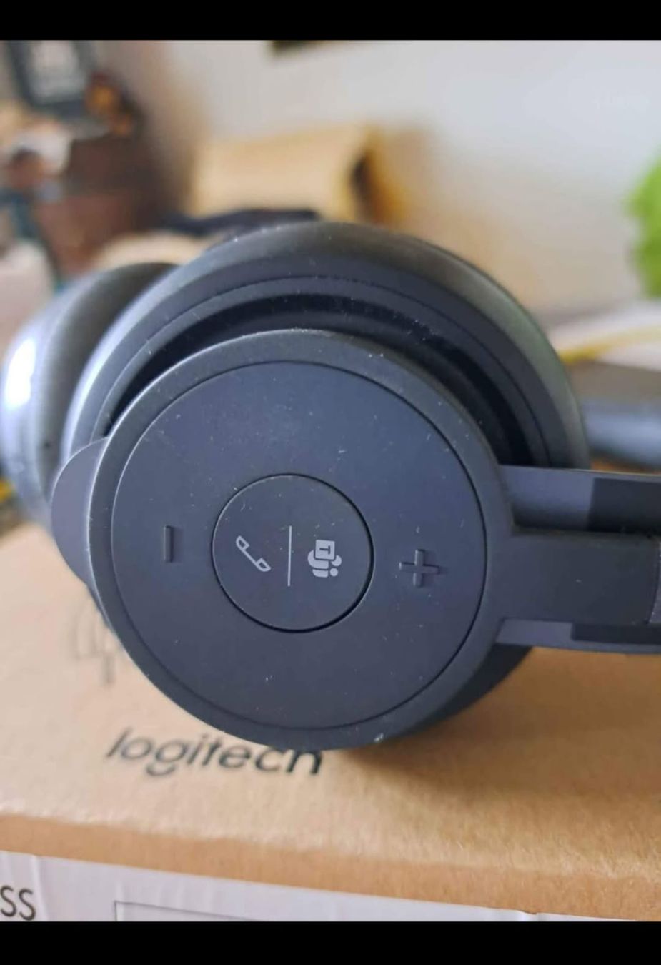Logitech Cuffie: Logitech Zone Wireless Kopfhörer - Top Zustand! – Nuovo (secondo la descrizione) da Dürrenäsch venduto da forstwart91 2