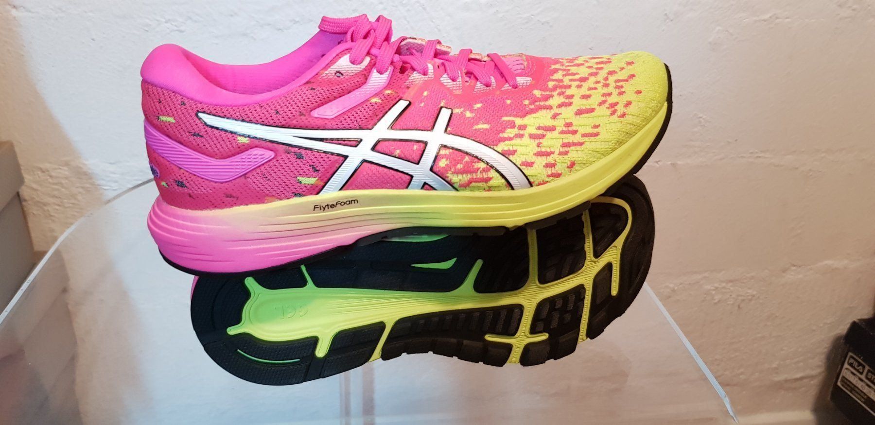 Asics Damenschuhe: DYNAFLYTE 4 DAMEN LAUFSCHUH GR.38 NEU – Neu und originalverpackt aus Kilchberg ZH von boanse 7