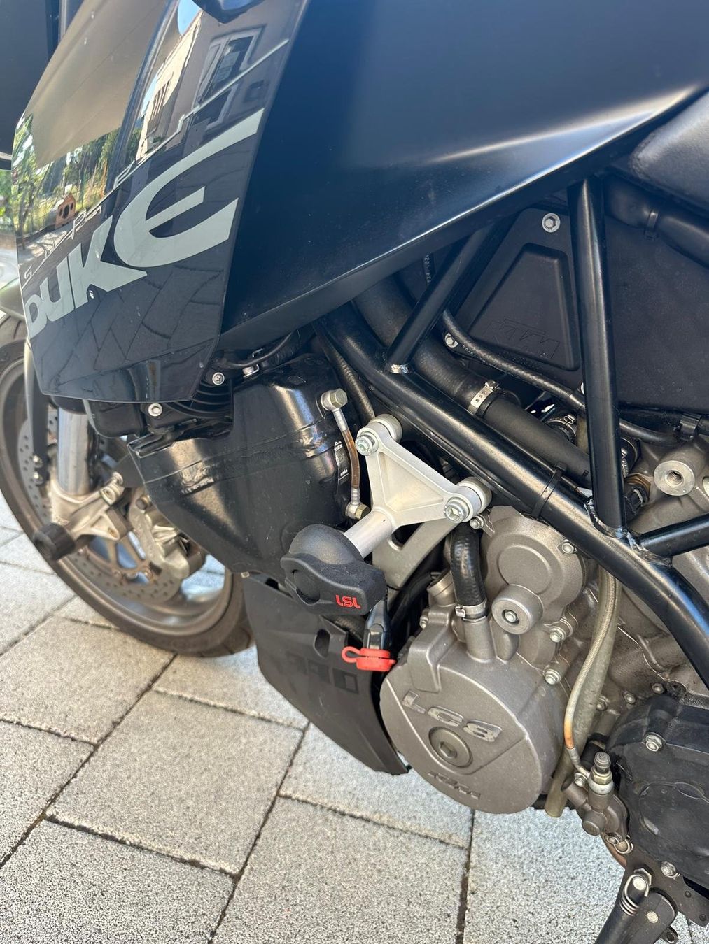 KTM Strasse: KTM 990 Super Duke ab MFK – Gebraucht aus Böckten von Collector-Zone 3