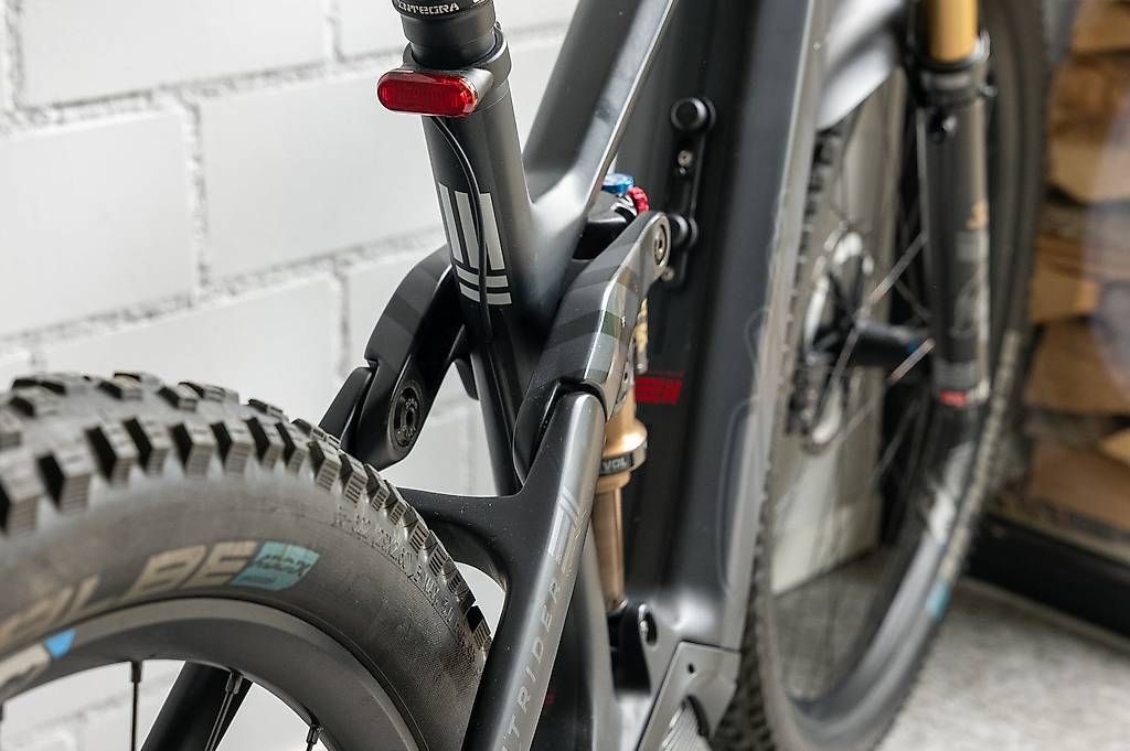 Biciclette: Top Thömus Lightrider E-Mountainbike mit 1A Komponenten – Usato da Winterthur venduto da LeleOes 2