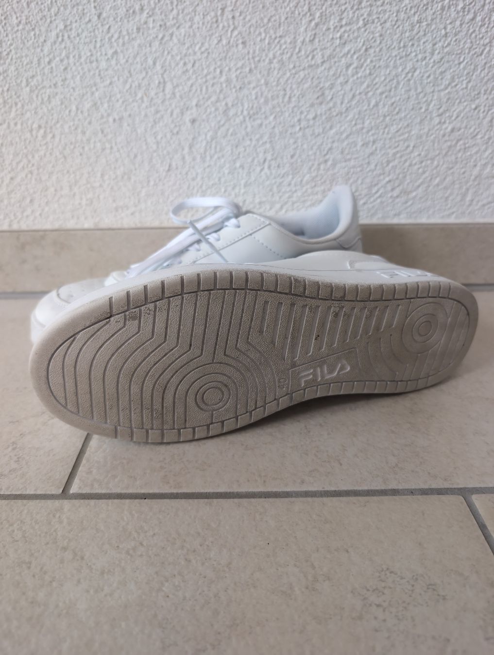 Fila Chaussures hommes: FILA Sneaker Weiss Grösse 40 – Neuf (Voir description) à Alberswil par __colafroeschli__ 1
