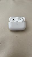 Écouteurs Apple AirPods Pro avec boîtier de charge