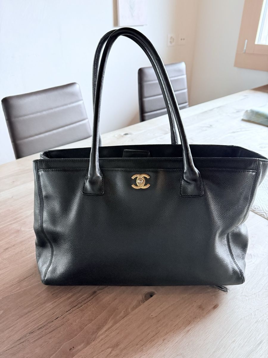 Chanel Borse da donna: Chanel Tasche Executive Tote – Usato da Kerzers venduto da ai1_52j5 2