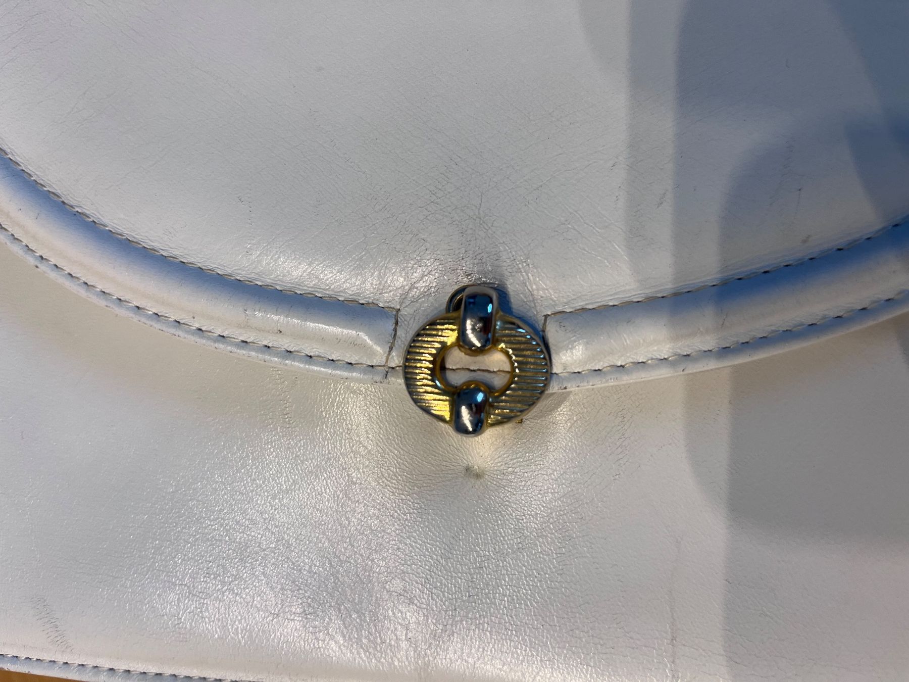 Taschen für Damen: Vintage Tasche – Gebraucht aus Roggwil BE von KarotteV 4