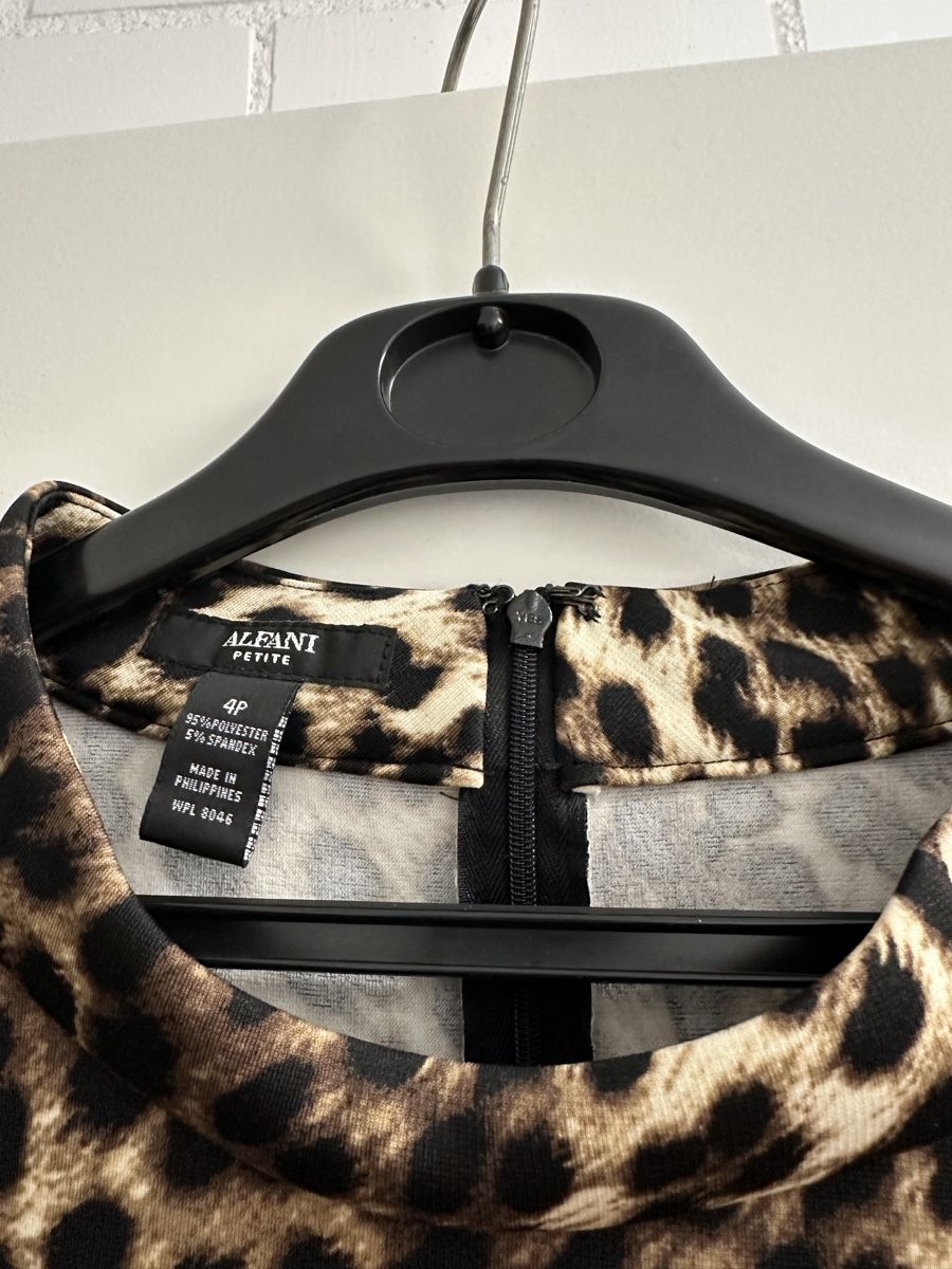 Vestiti: Kleid leopardenmuster – Usato da Kuesnacht ZH venduto da Lacatitus 2