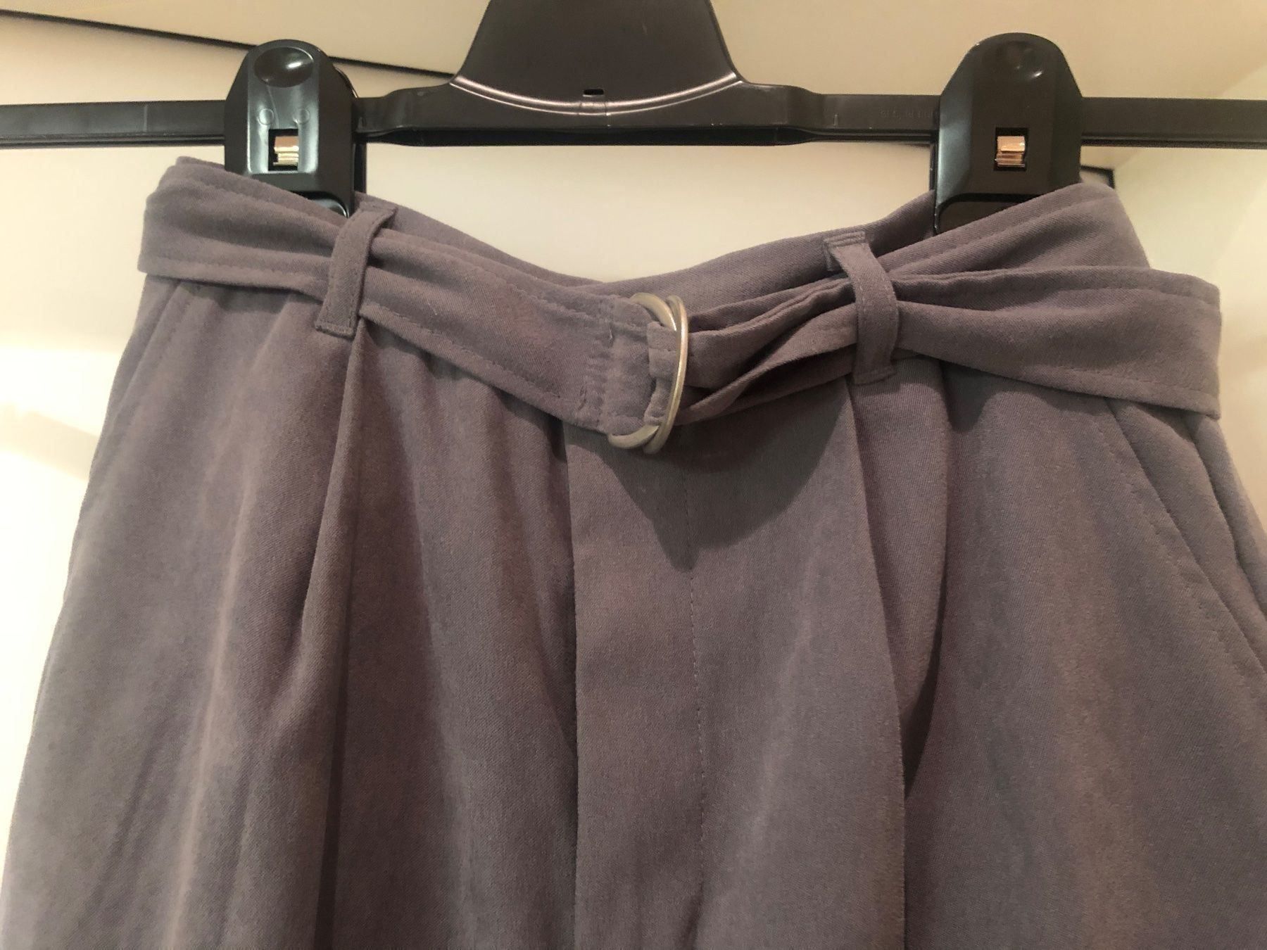 Pantaloni: Hose Marlenestyle Damen Grösse S – Usato da Tuggen venduto da wollistar 1