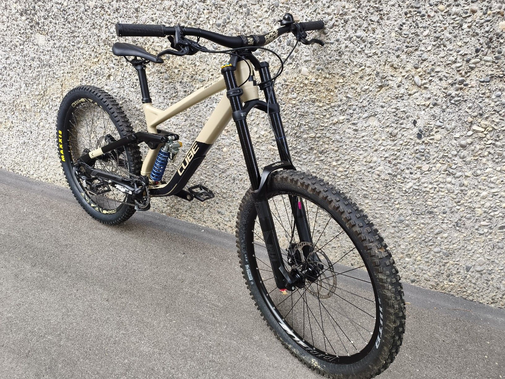 Cube Biciclette: MTB Cube Two15 Pro Grösse L  – Usato da Zürich venduto da luc_mf5d 1
