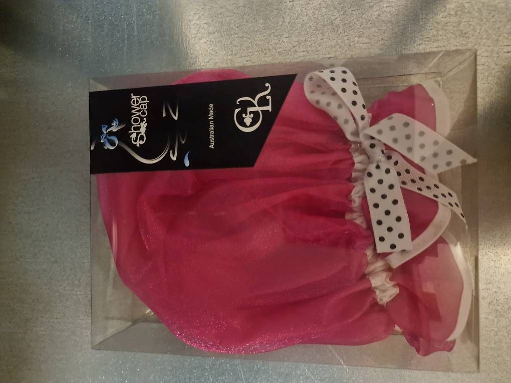 Sonstige Haarpflege: Duschhaube pink – Gebraucht aus Lenzburg von elv_skx9
