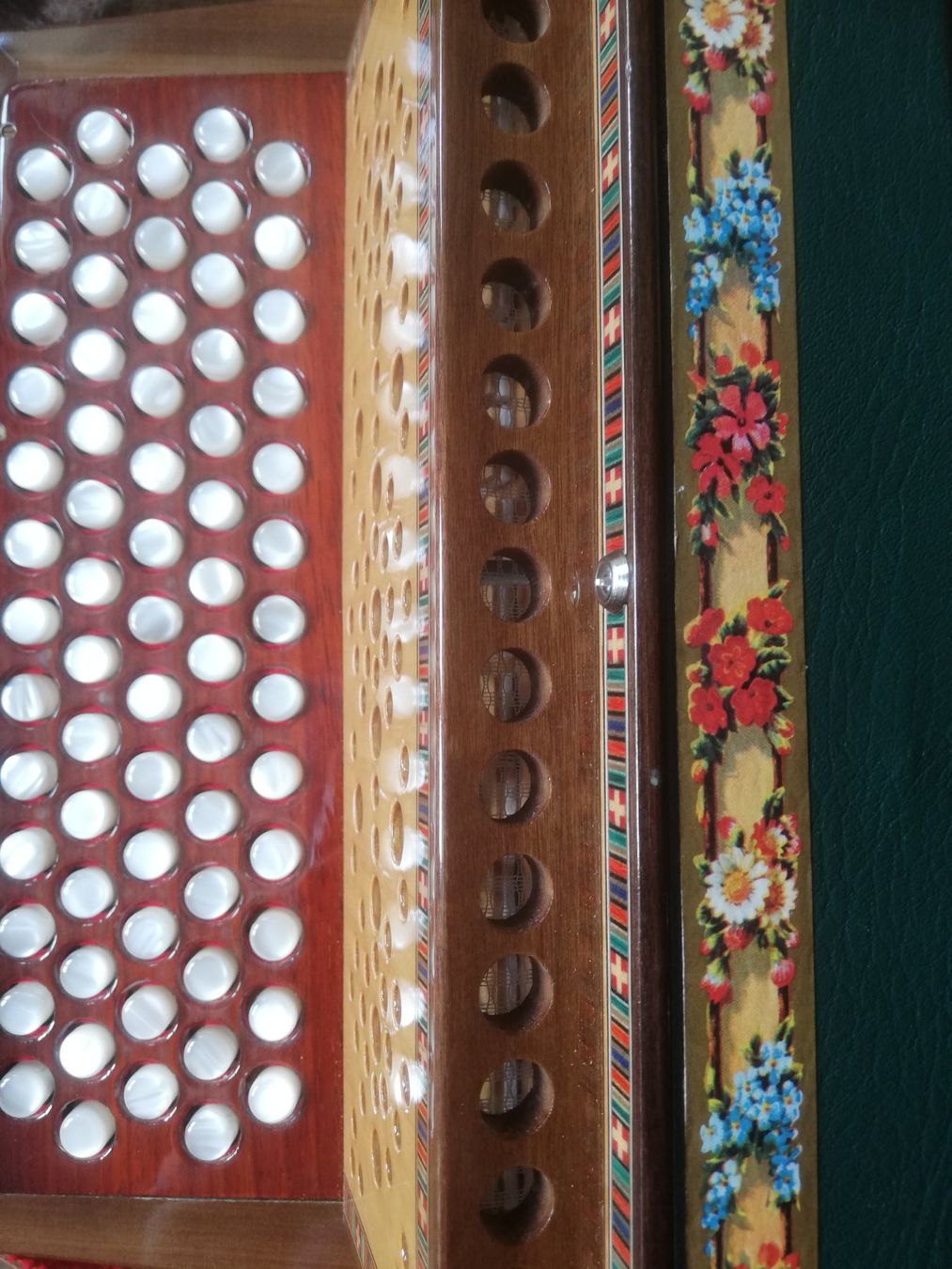Strumenti musicali: Handharmonika 80 Bässe – Usato da Wolhusen venduto da limaka 1
