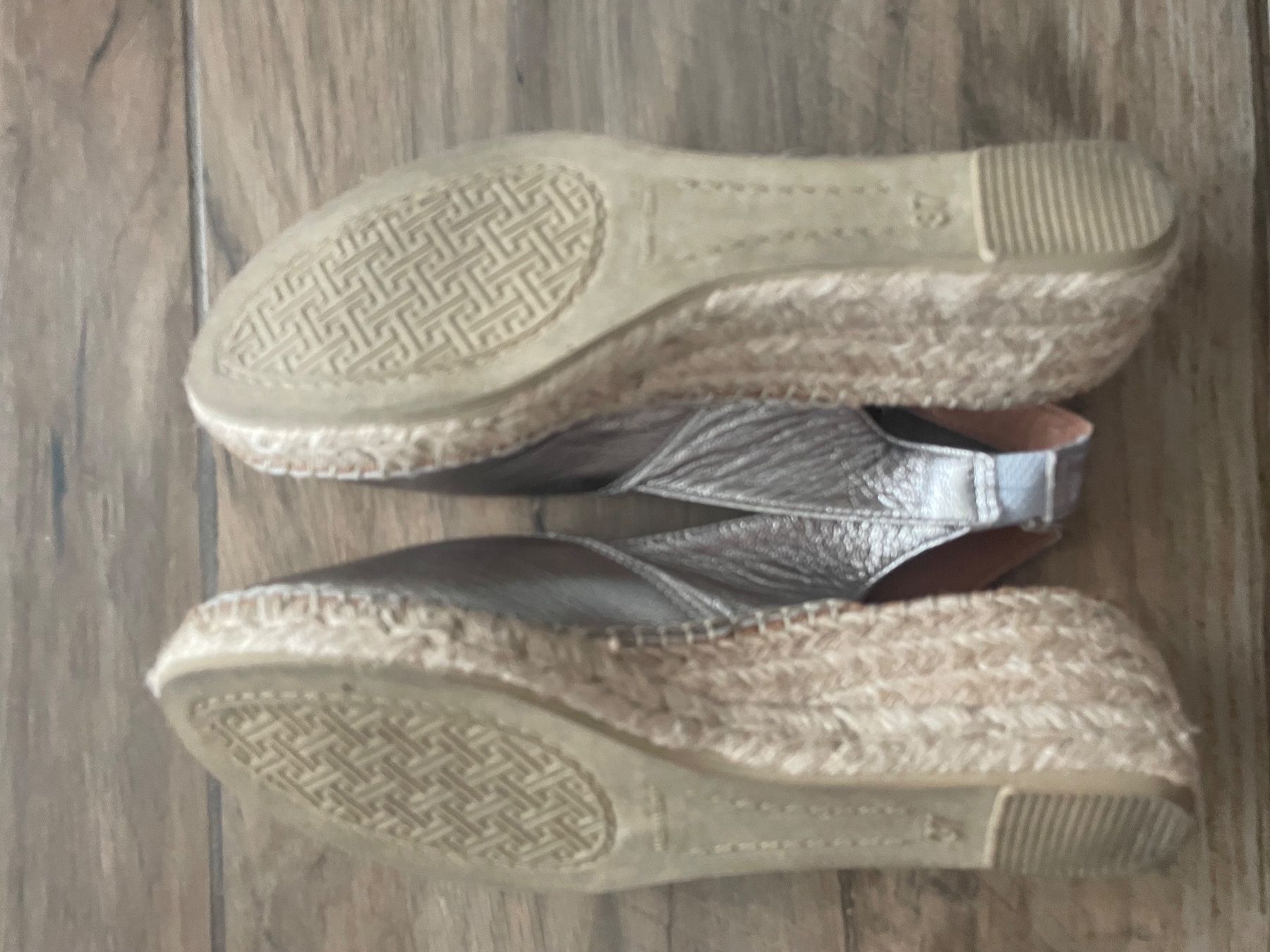 Scarpe da donna: Espadrilles metallic gold Grösse 37 – Nuovo (secondo la descrizione) da Birrwil venduto da cko_nd6k 4